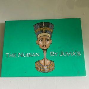 Juvia’s Place Eyeshadow Palette